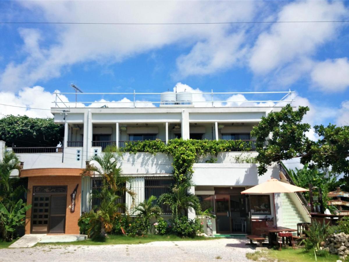 pensión Shiraho Friends House Ishigaki  Exterior foto
