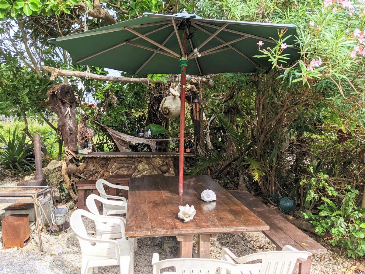 pensión Shiraho Friends House Ishigaki  Exterior foto