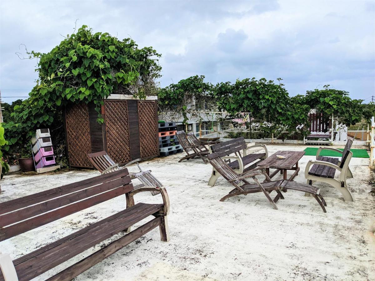 pensión Shiraho Friends House Ishigaki  Exterior foto